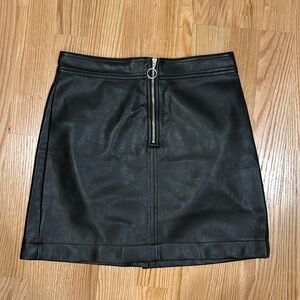 Aritzia pleather mini skirt